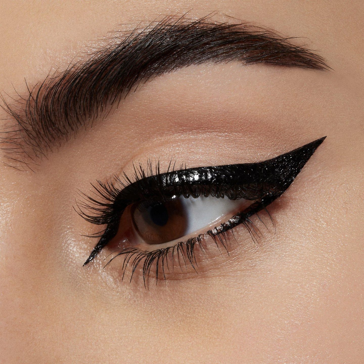 Жидкая подводка для глаз Lancôme Artliner с фетровым наконечником — фото 3