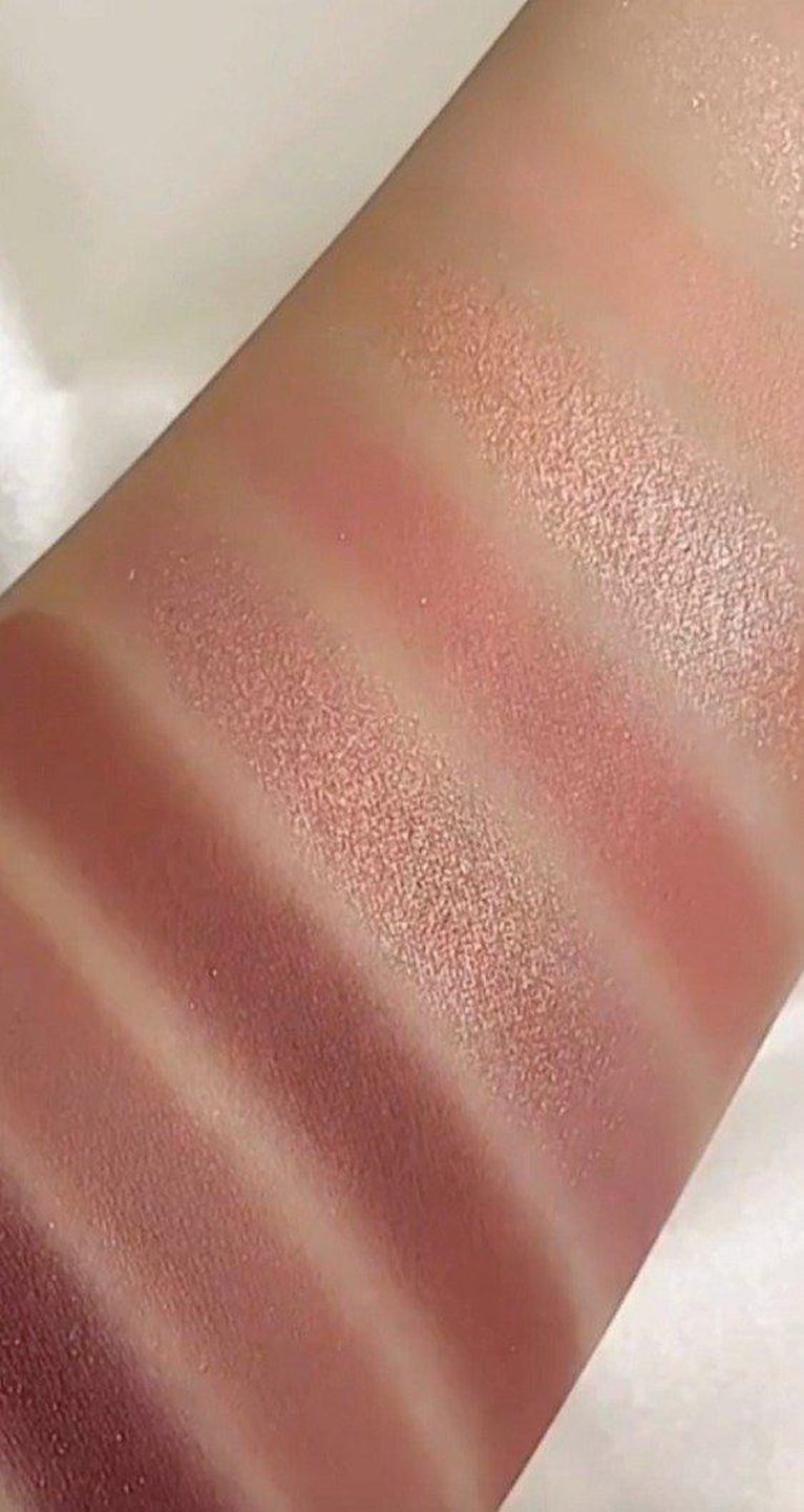 Палетка теней для век Blush Crush — фото 6
