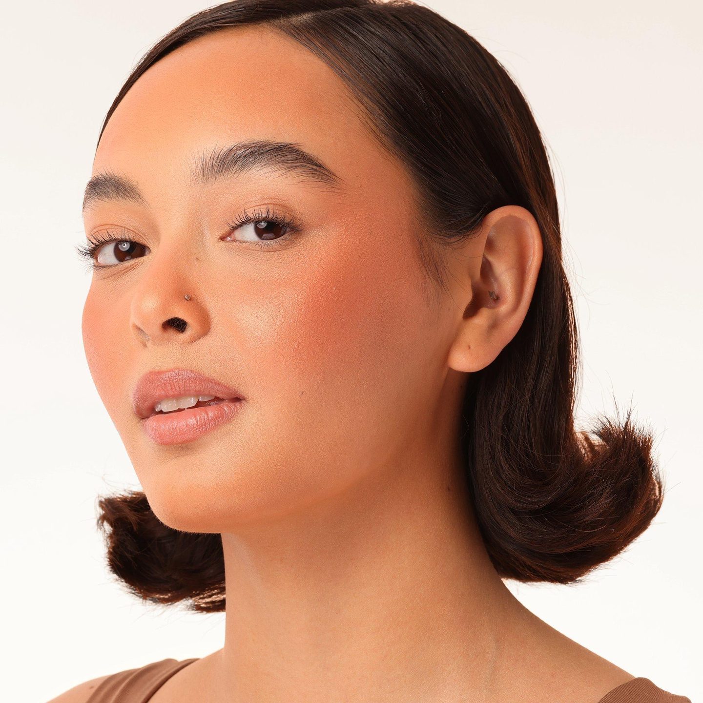 Румяна Bronze Booster Sol Blush Glow Activated — фото 4