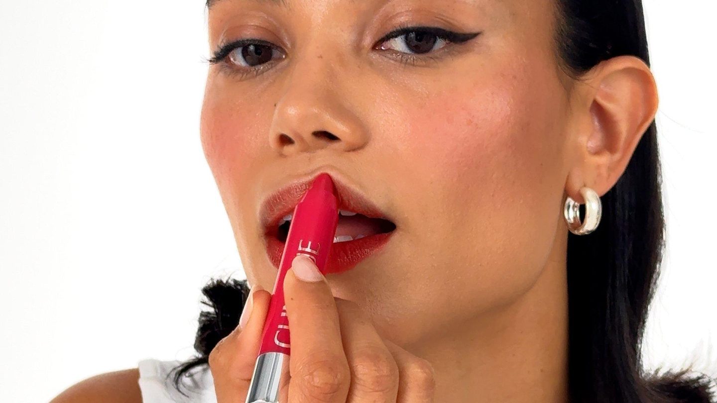 Увлажняющий цветной бальзам для губ Chubby Stick — фото 10