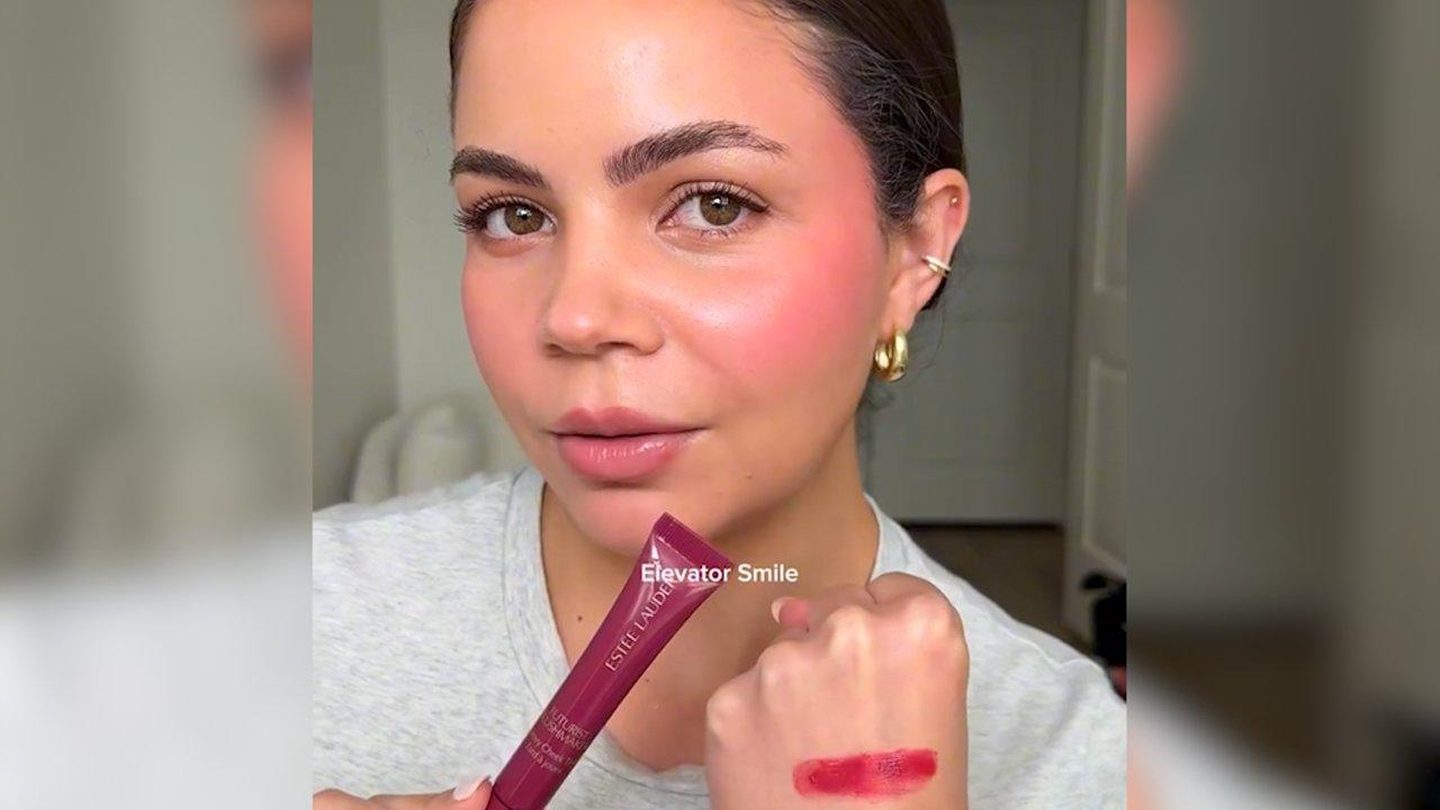 Тональный румяна Futurist Blushmaker Dewy Cheek Tint — фото 10