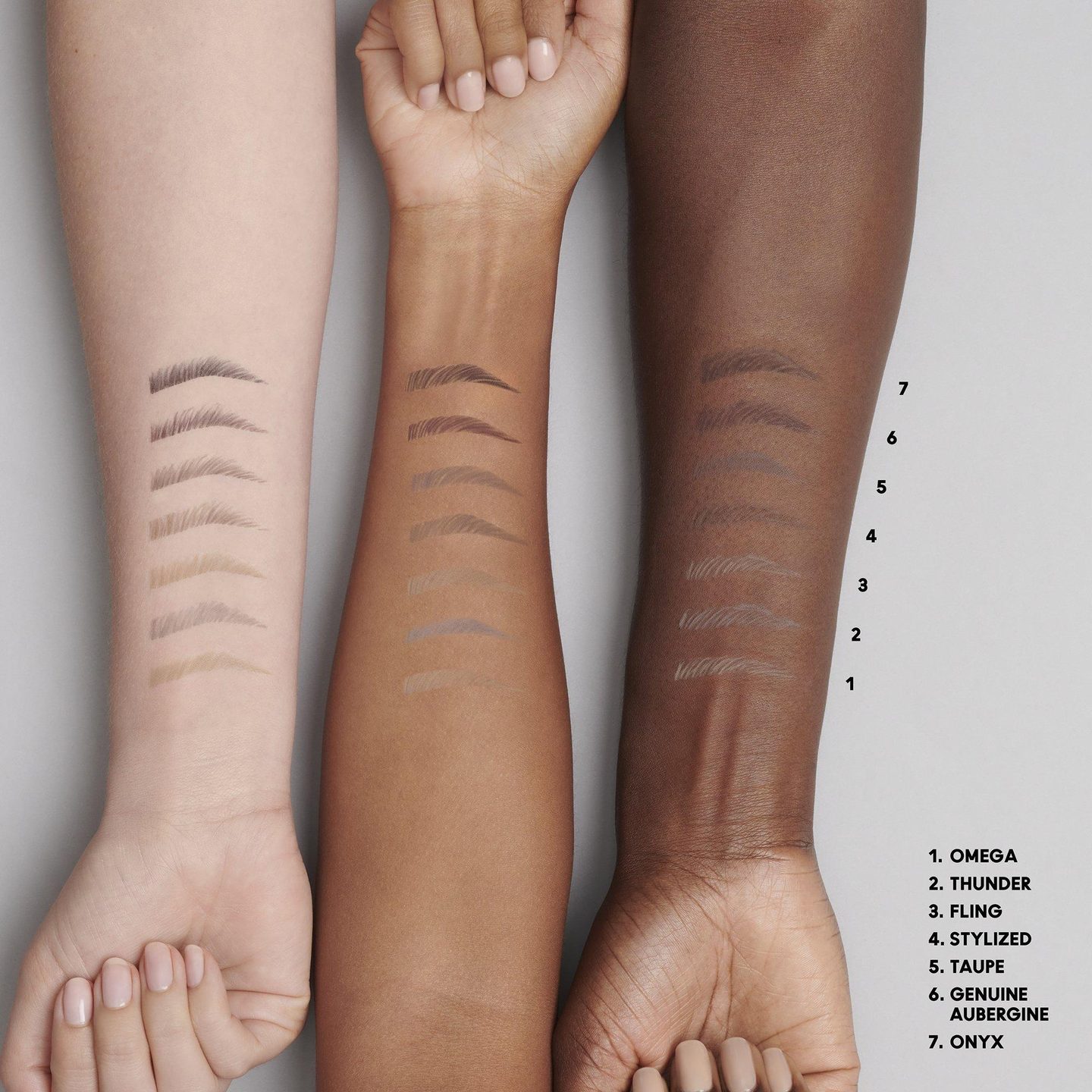 Карандаш для бровей Pro Brow Definer с наконечником 1 мм — фото 3