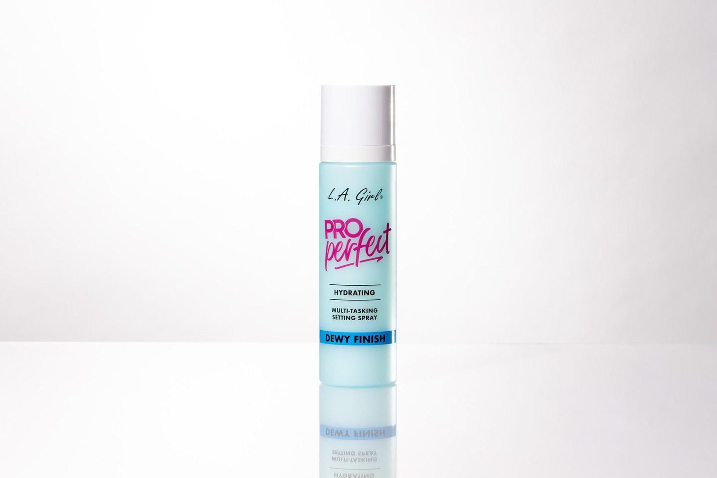 Спрей для фиксации макияжа PRO Perfect Dewy — фото 3