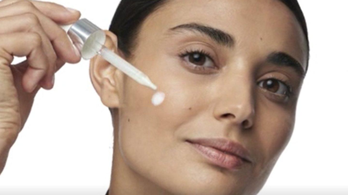 Ночной сыворотка Revitalift Derm Intensives с 0.3% чистого ретинола — фото 7