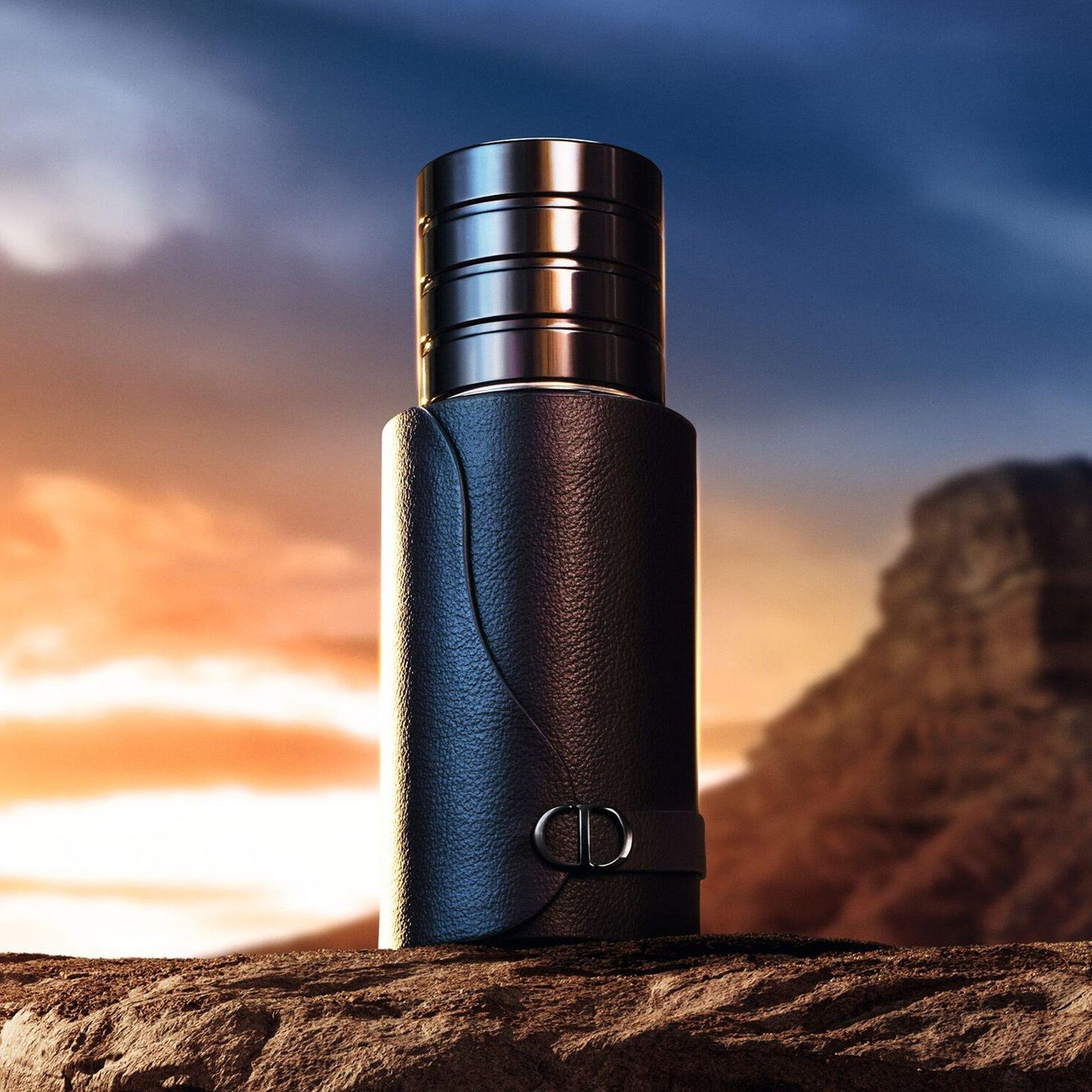 Sauvage Спрей для путешествий Eau de Parfum с кейсом — фото 4