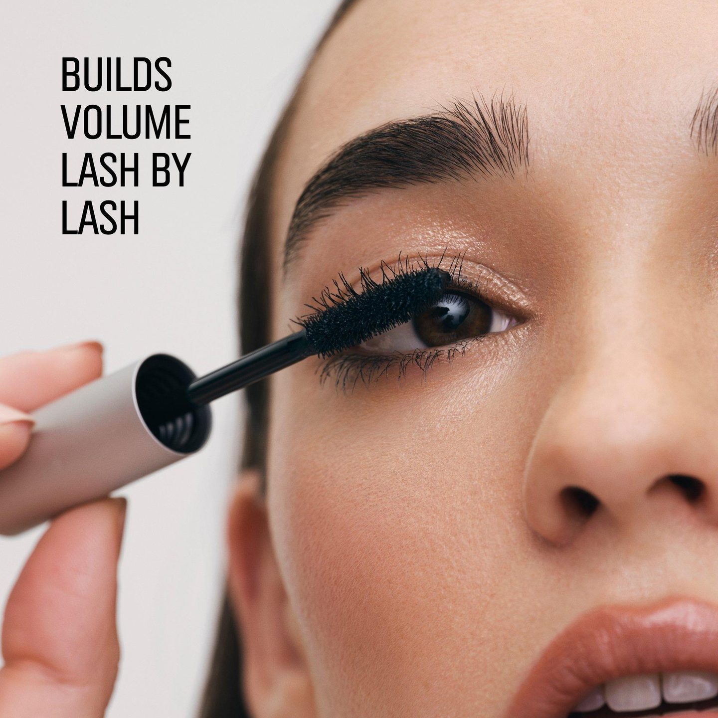 Тушь для ресниц Smokey Eye с эффектом объема — фото 5
