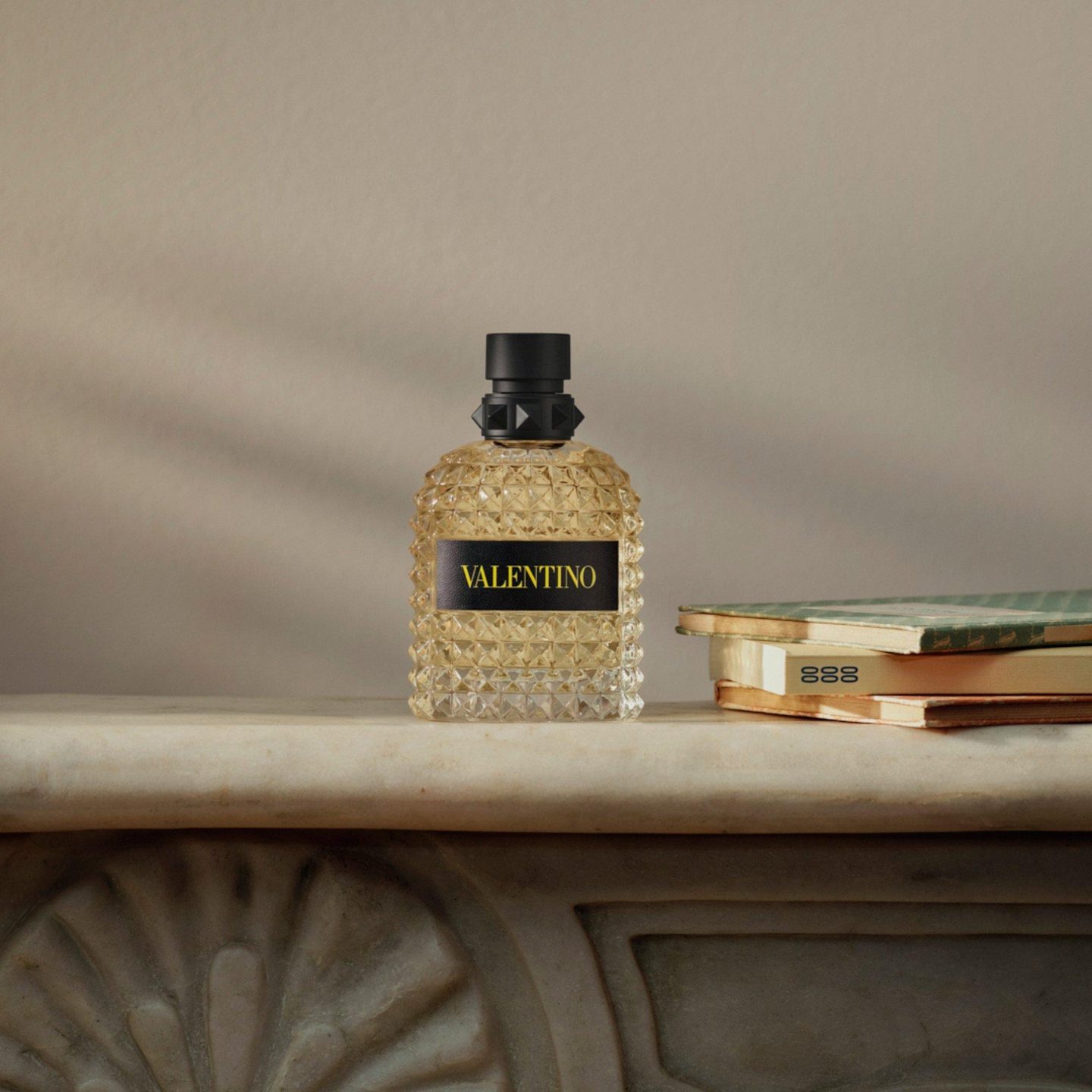 Uomo Born In Roma Yellow Dream Eau de Toilette — фото 5