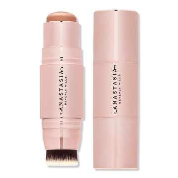 кремовый хайлайтер-стик с кисточкой