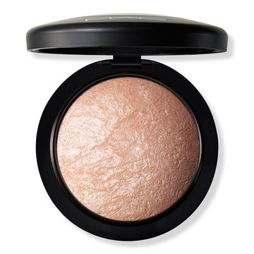 минеральная пудра-осветлитель skinfinish