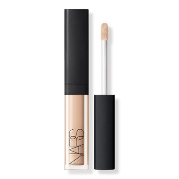 мини консилер radiant creamy